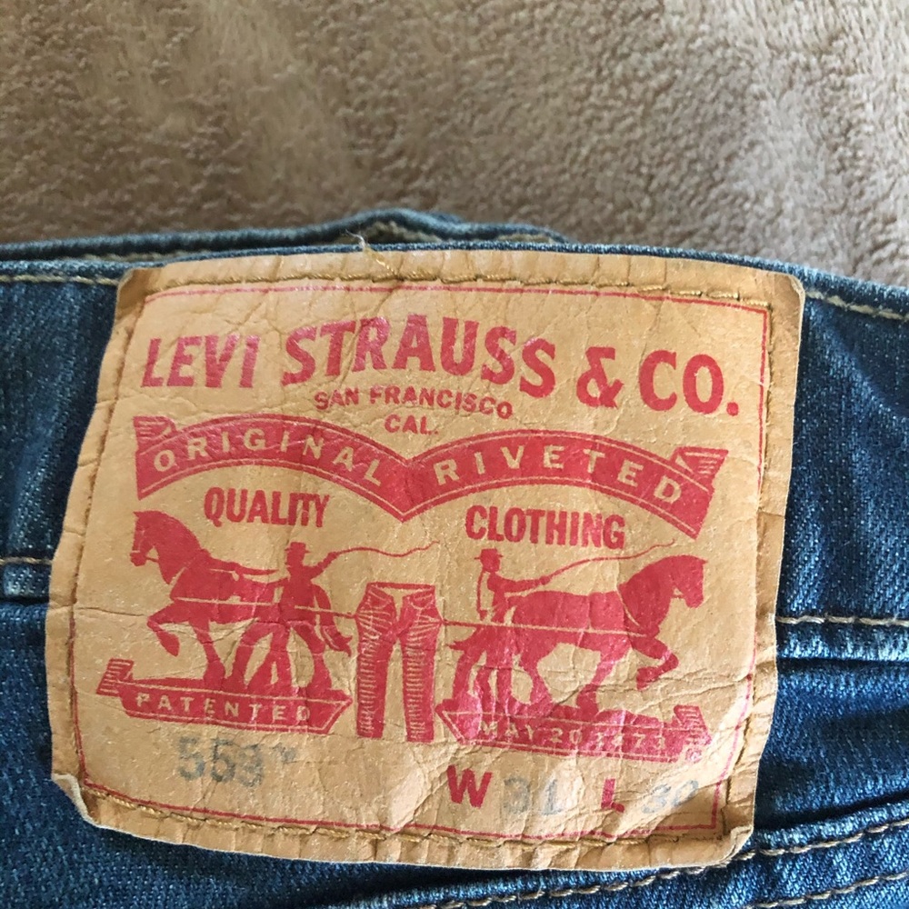 👖 Levi’s 559 Men’s Slim Fit Jeans 🌟